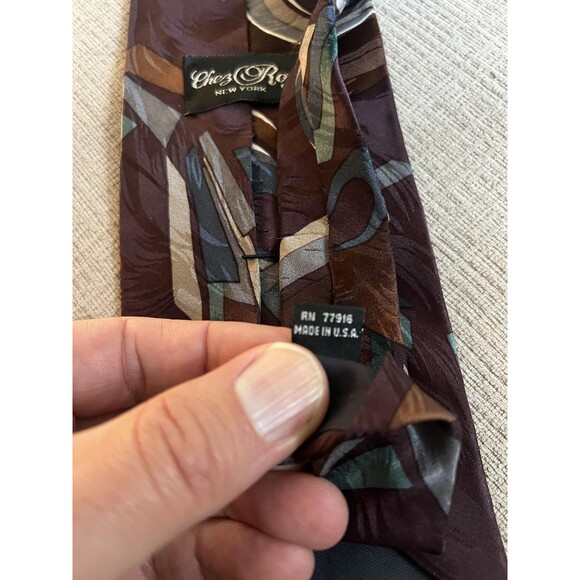Vintage Chez Roffe New York Tie Mens Abstract Geometric Silk Made in USA 90s - Picture 7 of 7